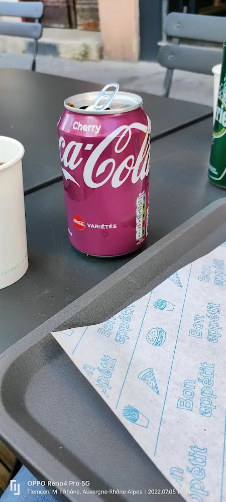 Coca Cola Cherry